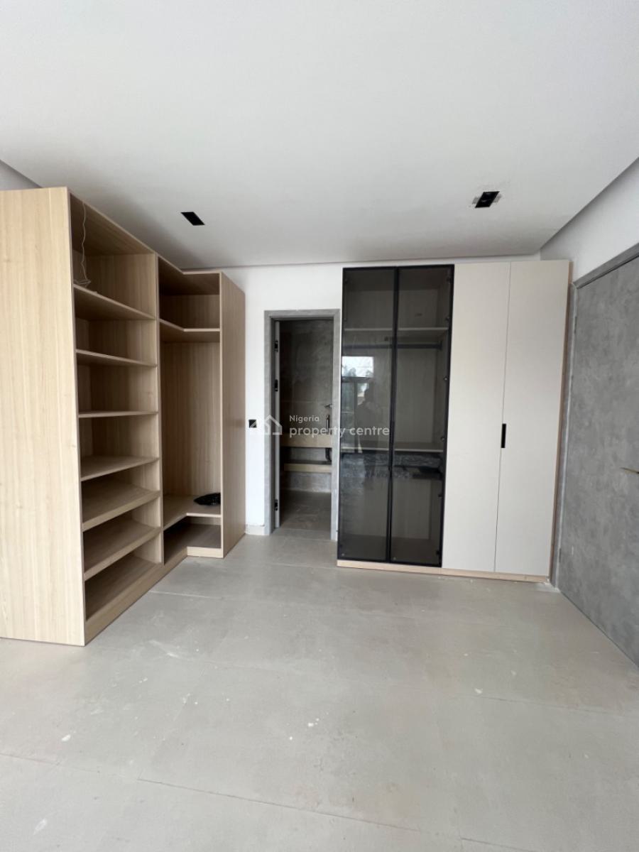 Luxury Built 3 Bedrooms Flat, Lekki Phase 1, Lekki, Lagos, Flat / Apartment for Sale