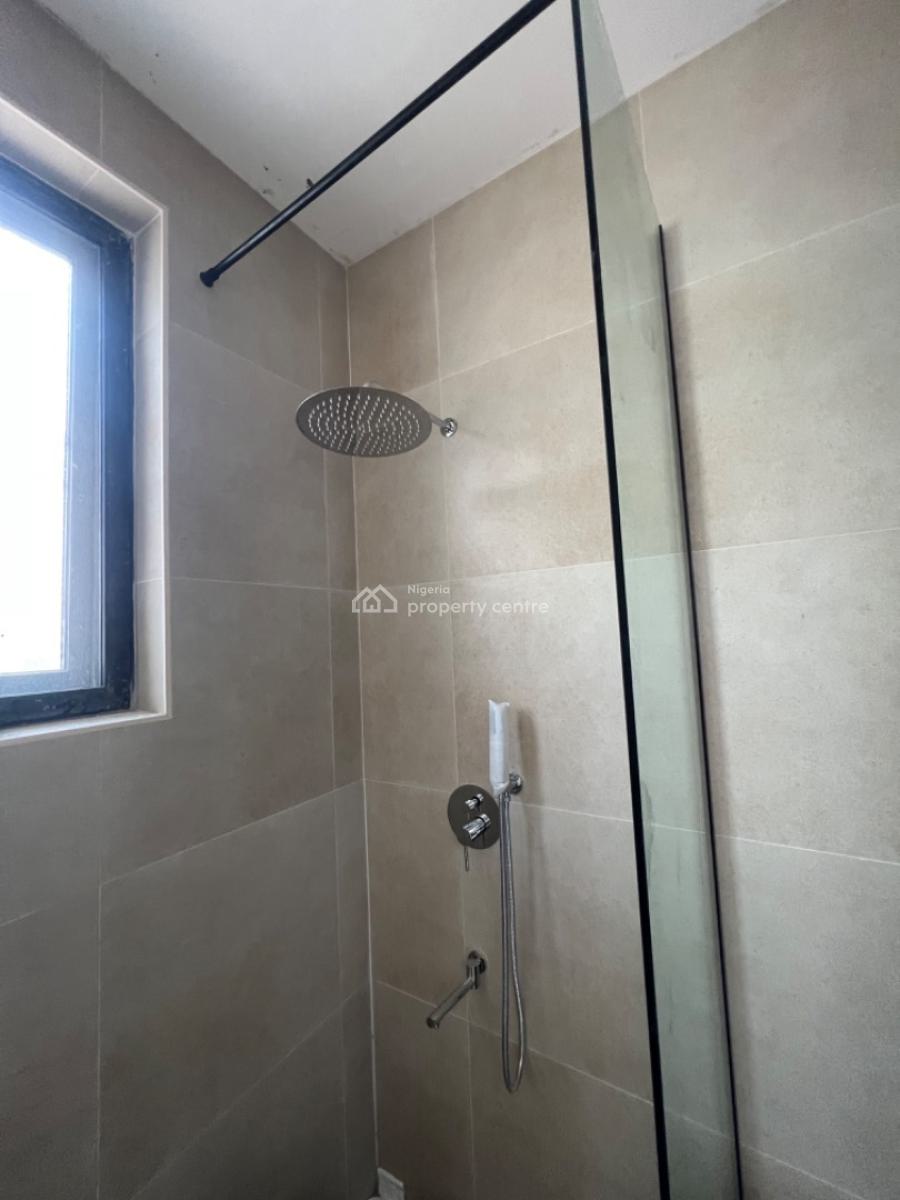 Luxury Built 3 Bedrooms Flat, Lekki Phase 1, Lekki, Lagos, Flat / Apartment for Sale
