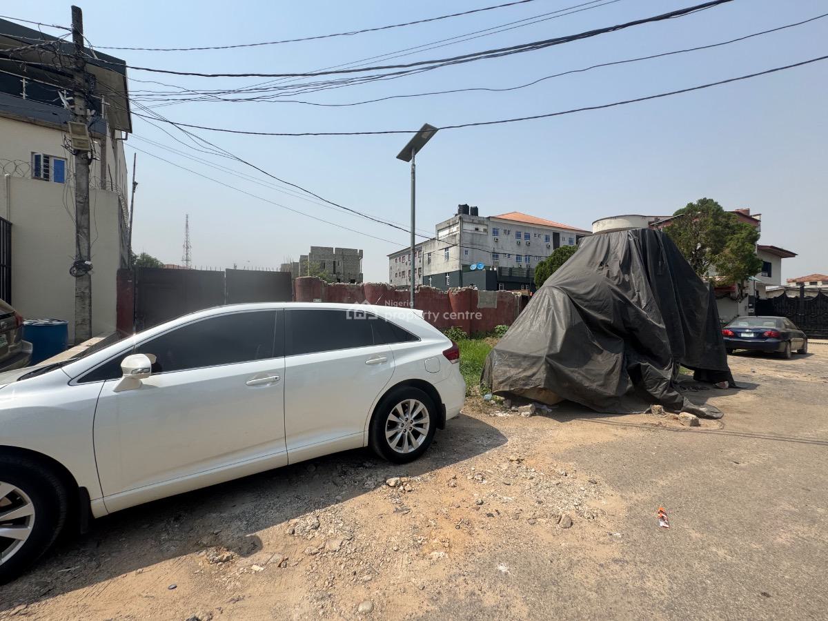 Land in a Secured Close, Omole Phase 1, Ikeja, Lagos, Residential Land for Sale