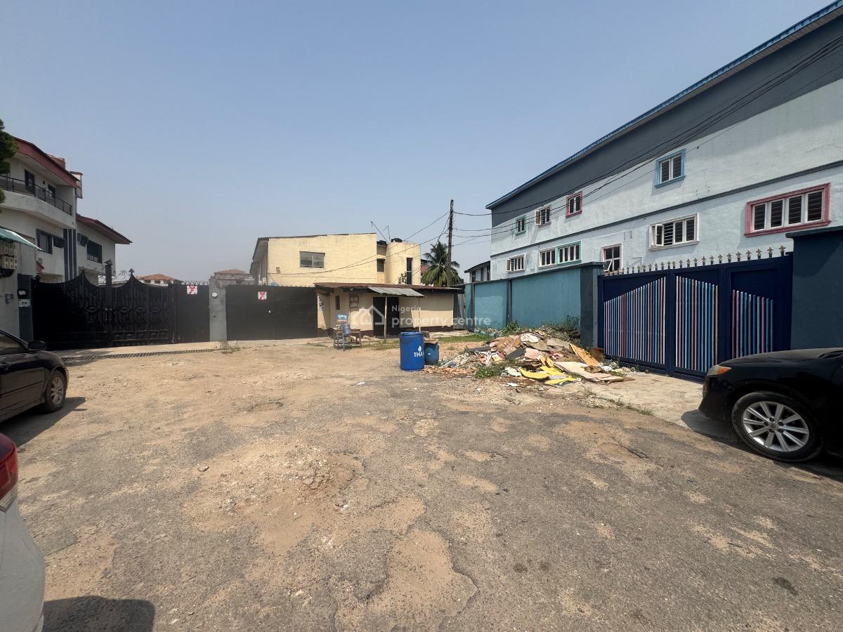 Land in a Secured Close, Omole Phase 1, Ikeja, Lagos, Residential Land for Sale
