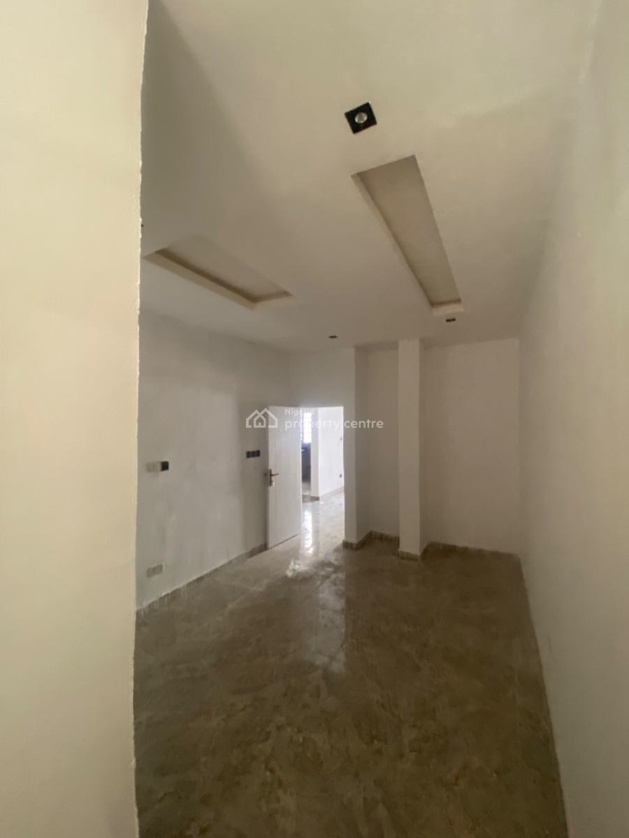 Lovely 2 Bedroom with Pool and Gym, Ologolo, Lekki, Lagos, Flat / Apartment for Rent