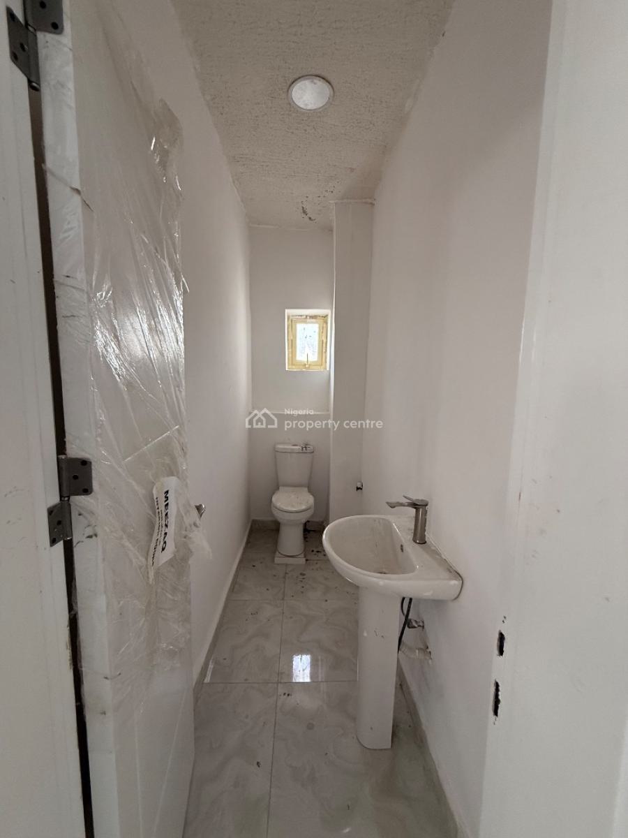 Brand New 2 Bedroom Maisonette, Off Freedom Way, Behind This Present House, Lekki Phase 1, Lekki, Lagos, Flat / Apartment for Rent