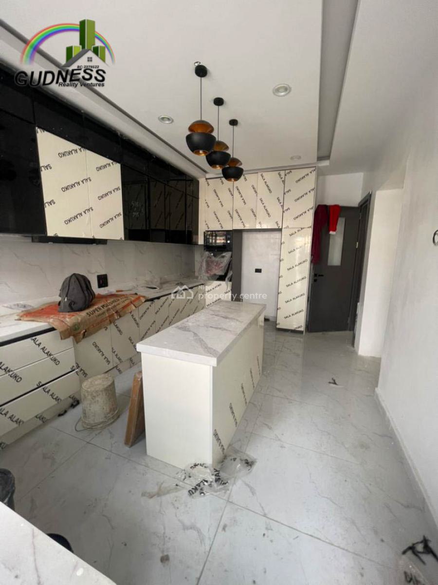 5 Bedroom Fully Detached Duplex, Lekky County, Lekki, Lagos, Flat / Apartment for Sale