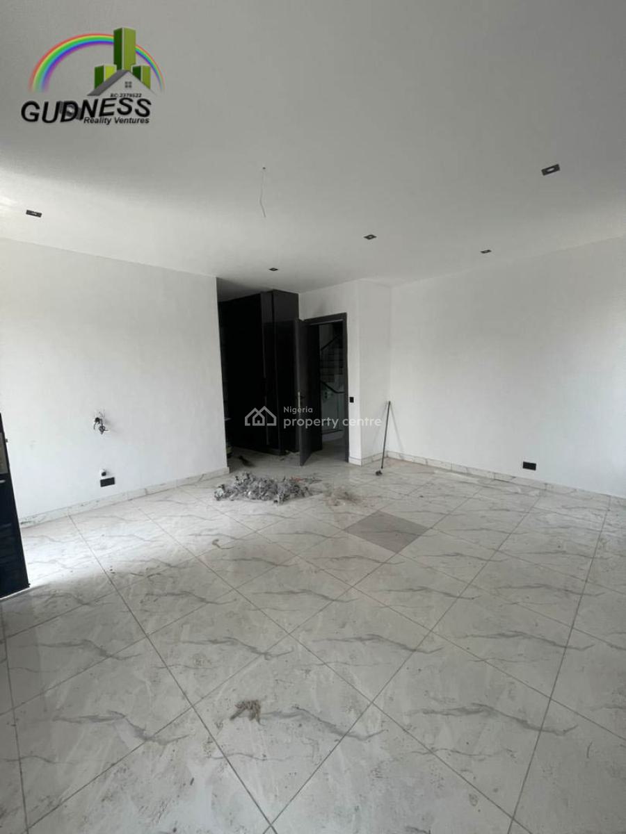 5 Bedroom Fully Detached Duplex, Lekky County, Lekki, Lagos, Flat / Apartment for Sale
