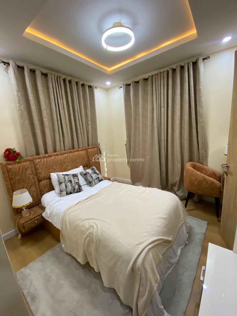 Luxuriously Furnished 3 Bedroom Apartment, Maryland Estate, Onigbongbo, Maryland, Lagos, Flat / Apartment for Rent