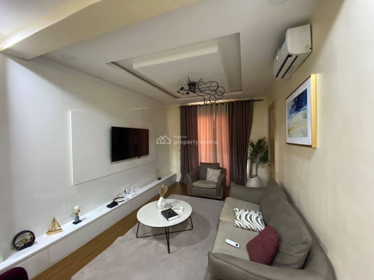 Luxuriously Furnished 3 Bedroom Apartment, Maryland Estate, Onigbongbo, Maryland, Lagos, Flat / Apartment for Rent