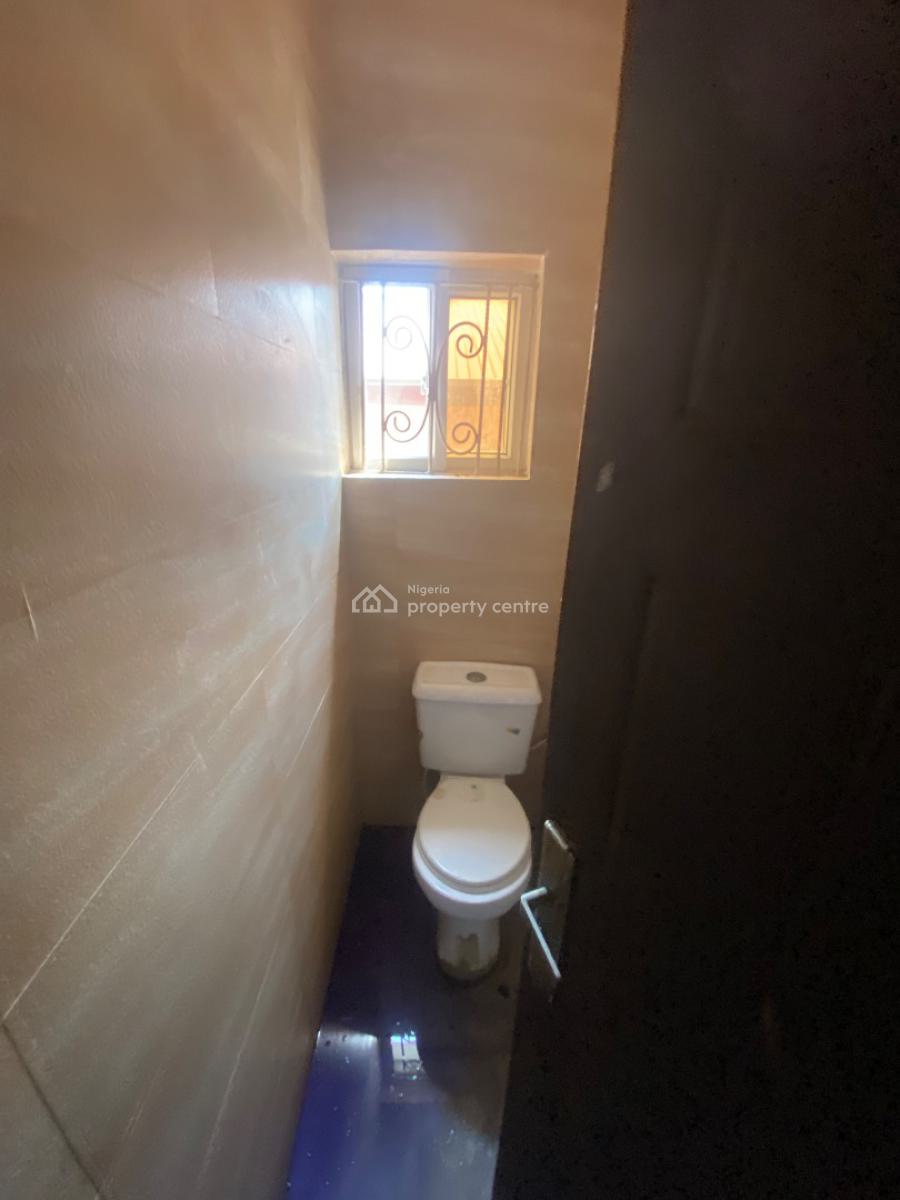 2 Bedroom with 2 Balconies Flar, Ologolo, Lekki, Lagos, Flat / Apartment for Rent