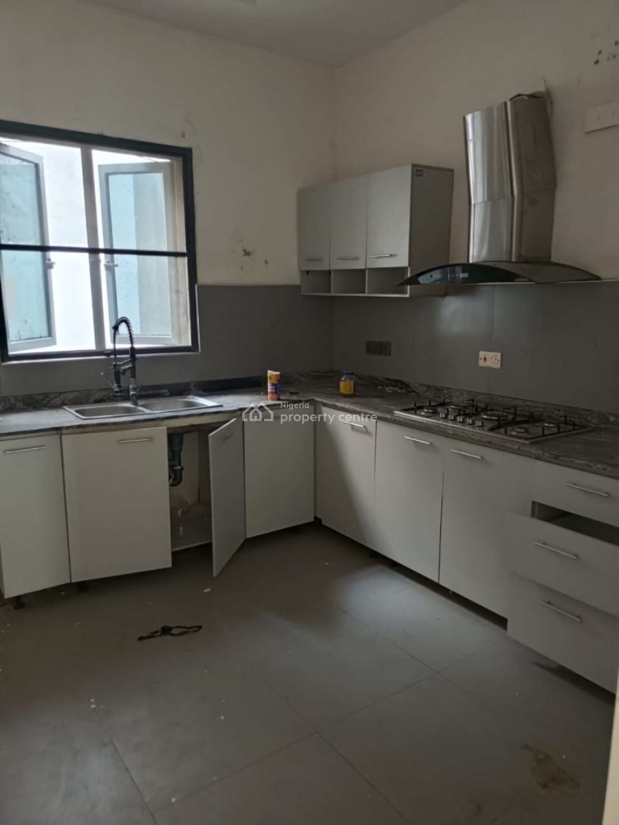 Luxury 2 Bedroom Apartment, Ologolo, Lekki, Lagos, Flat / Apartment for Rent