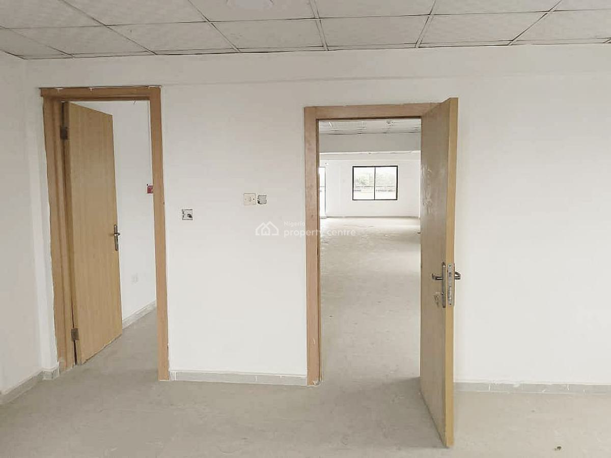 210sqm Pentfloor Open Plan Office Space, Alausa, Ikeja, Lagos, Office Space for Rent