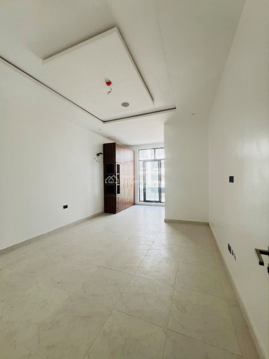 Luxury 2 Bedroom Apartment with Elevator, Lekki Phase 1, Lekki, Lagos, Block of Flats for Sale