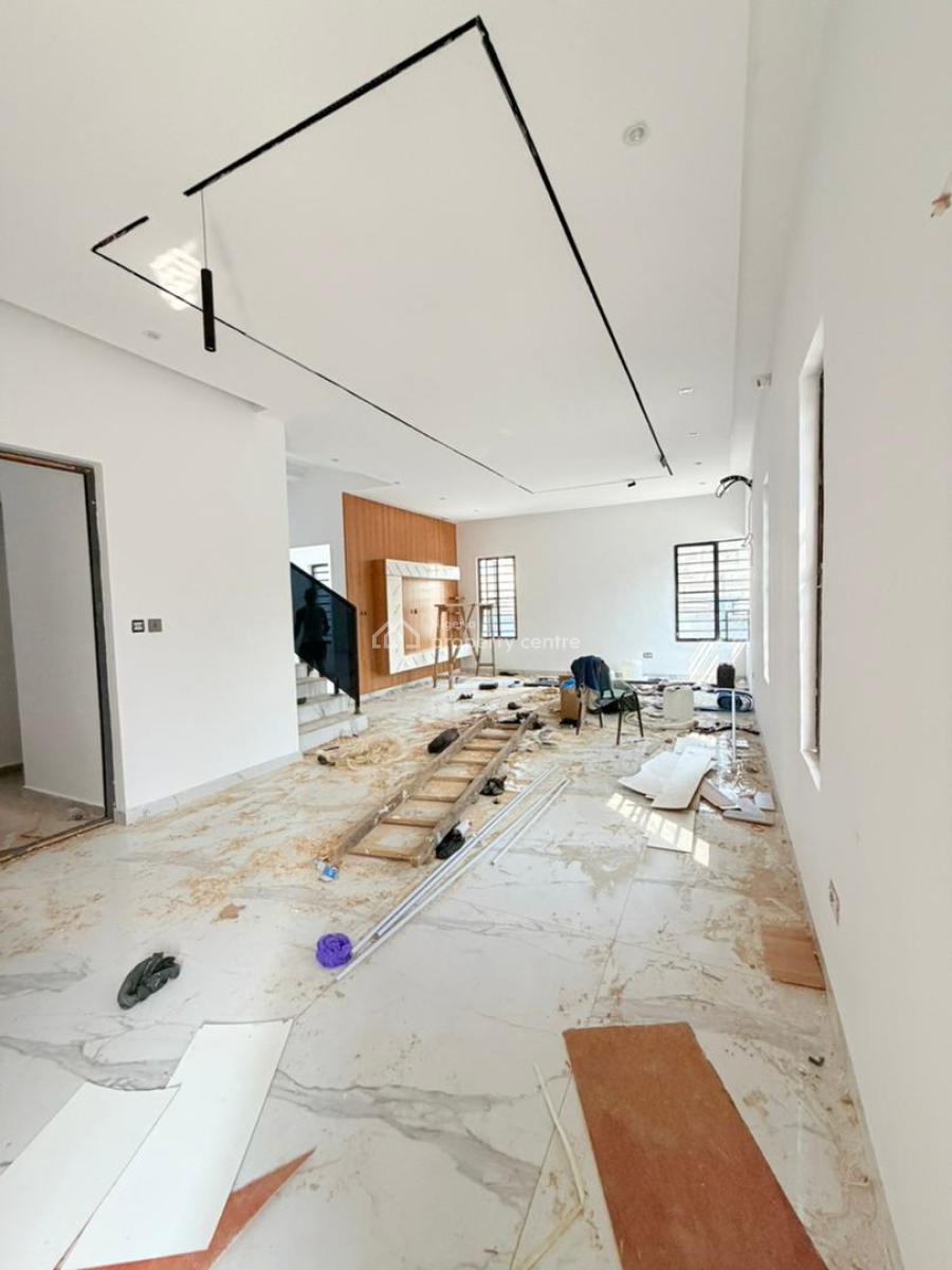 Uniquely Styled  5 Bedroom Fully Detached Duplex with Bq, Magodo, Gra Phase 1, Magodo, Lagos, Detached Duplex for Sale