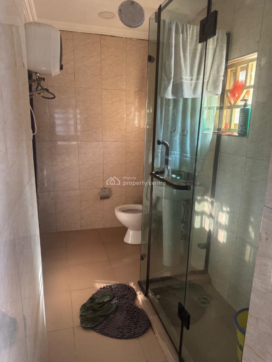 3 Bedroom Apartment, Gra Phase 2, Magodo, Lagos, Flat / Apartment for Sale