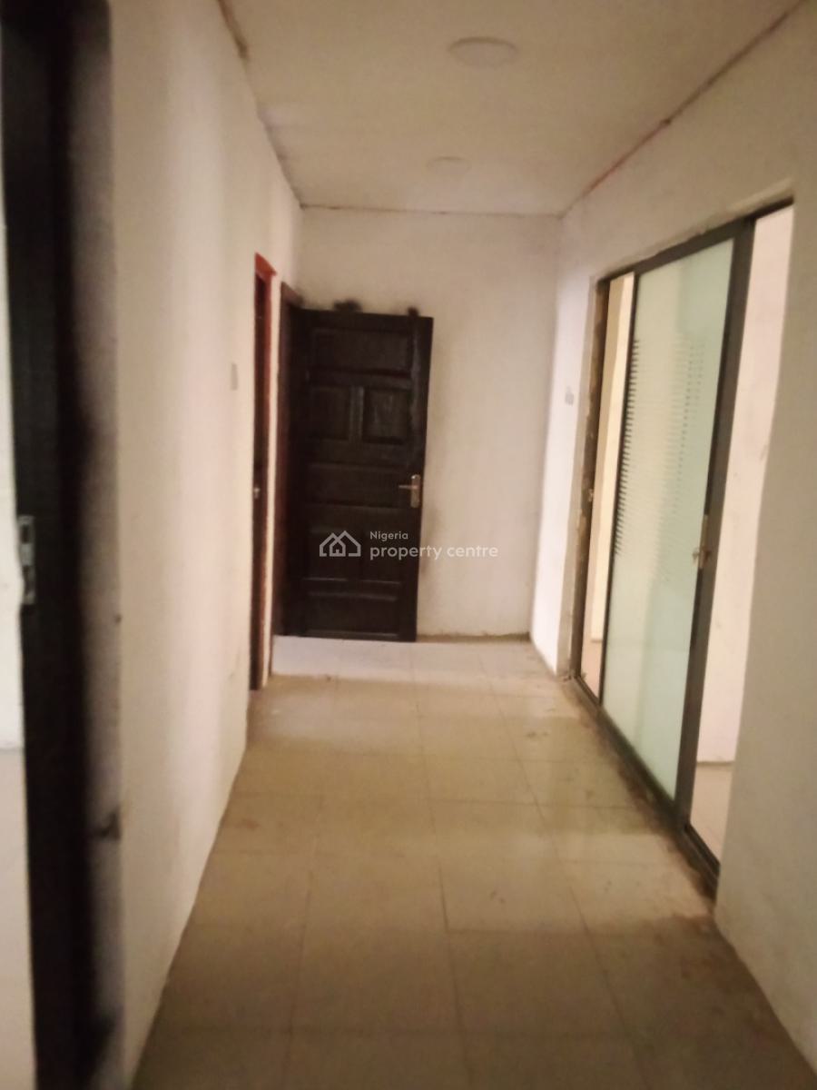 3 Bedroom Flat Office Space, Maryland, Lagos, Flat / Apartment for Rent