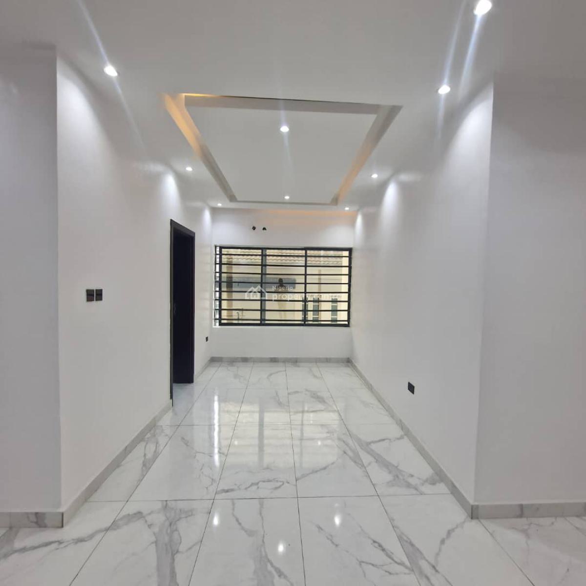 Fully Serviced 3bedroom Flat with a Room Bq, Lekki, Lagos, Flat / Apartment for Rent