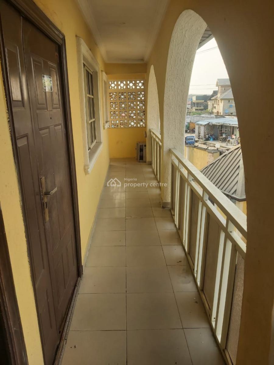 Newly Renovated 2 Bedroom Flat Upstairs, Unity Estate, Badore, Ajah, Lagos, Flat / Apartment for Rent