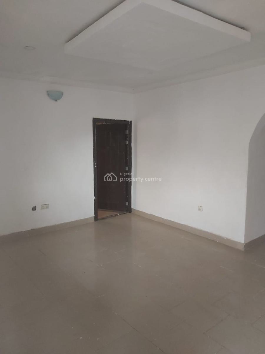 Newly Renovated 2 Bedroom Flat Upstairs, Unity Estate, Badore, Ajah, Lagos, Flat / Apartment for Rent
