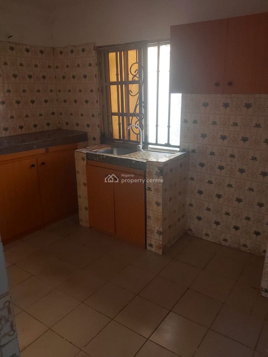 Newly Renovated 2 Bedroom Flat Upstairs, Unity Estate, Badore, Ajah, Lagos, Flat / Apartment for Rent