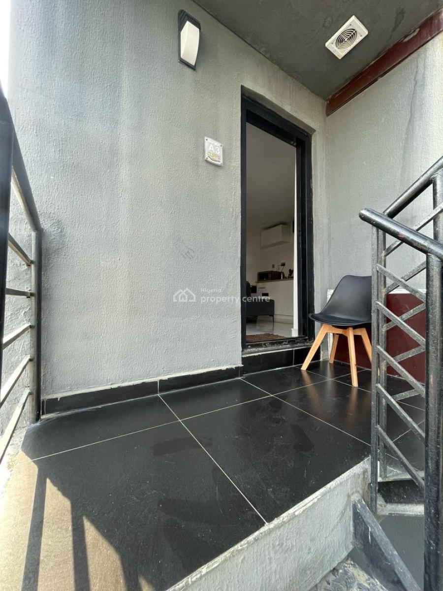 a Brand New Luxury 1 Bedroom with Ps5, Lekki Phase 1, Lekki, Lagos, Flat / Apartment Short Let