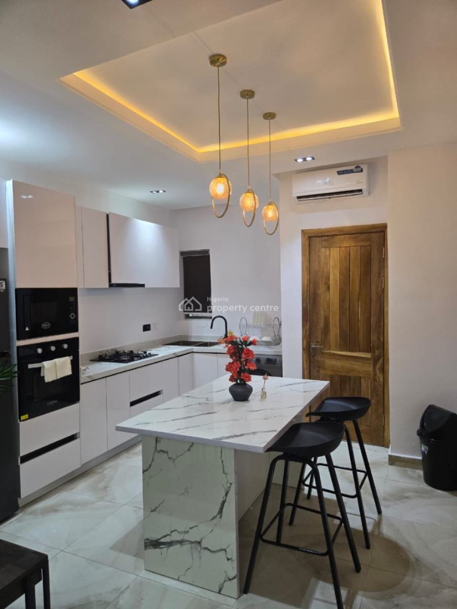 a Brand New Luxury 2 Bedroom with Ps5, Lekki Phase 1, Lekki, Lagos, Flat / Apartment Short Let