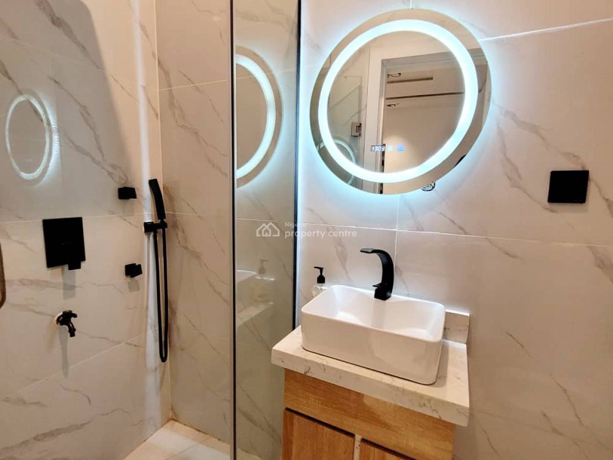 Brand New 3bedroom Triplex Apartment with  Snooker  Ps5  Table T, Lekki Phase 1, Lekki, Lagos, Flat / Apartment Short Let