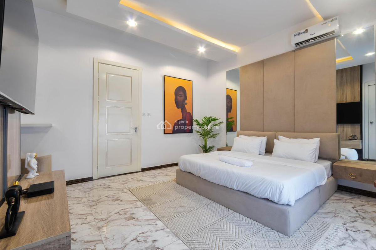 Classic 4 Bedroom Duplex with Pool and Gym, Beautiful Atmosphere, Lekki Phase 1, Lekki, Lagos, House Short Let