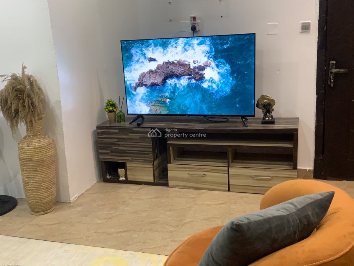 Landmark Beautiful and Classy, Onifeko St. Bera Estate Chevron, Lekki Phase 2, Lekki, Lagos, Self Contain (single Rooms) Short Let