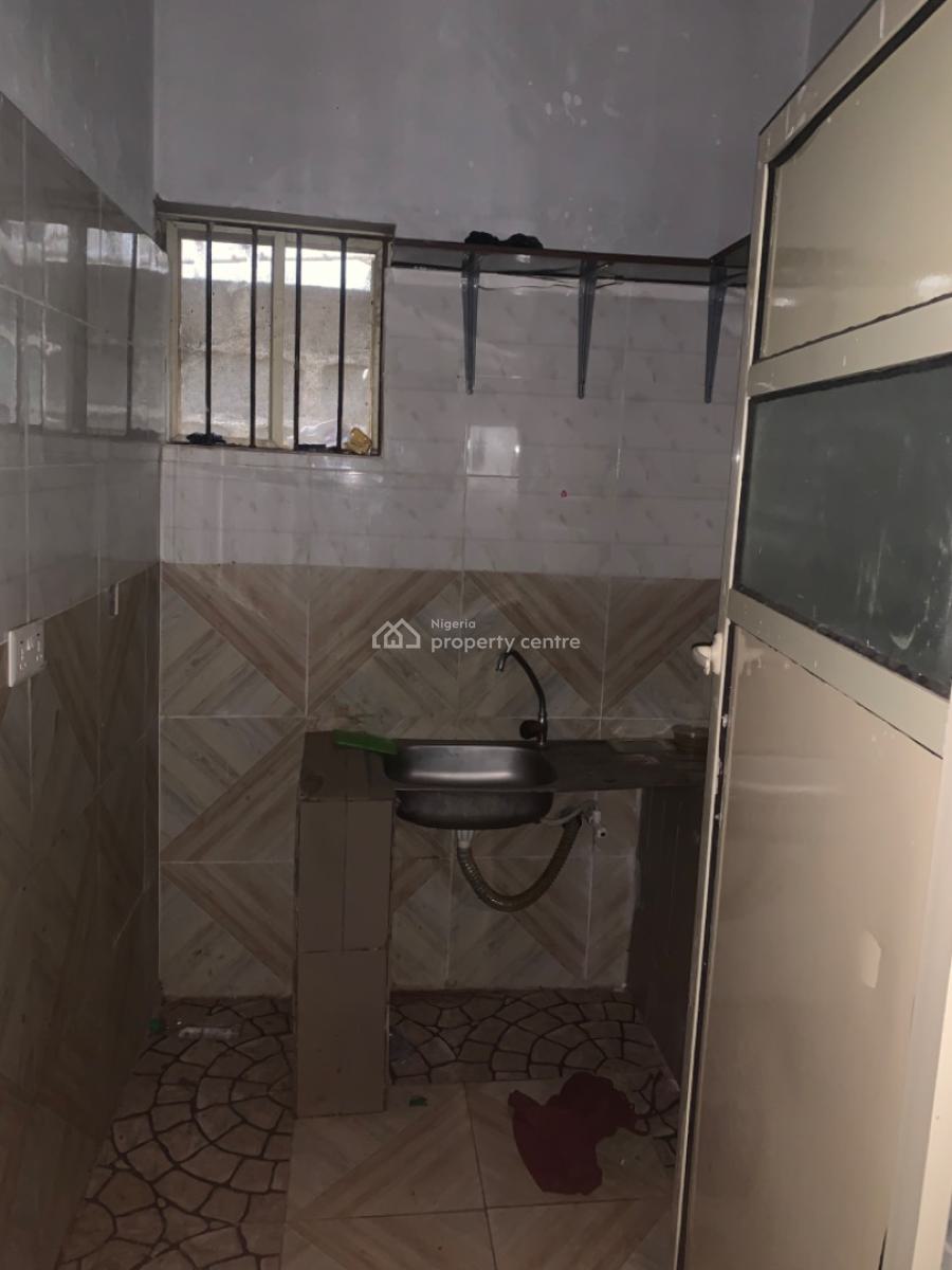 Luxury Mini Flat, Gra Phase 1, Magodo, Lagos, Mini Flat (room and Parlour) for Rent