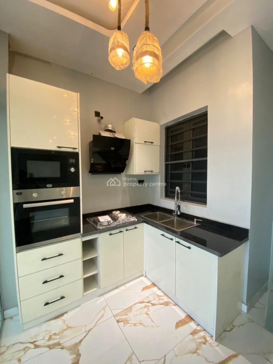 2 Bedroom, Off Freedom Way, Lekki, Lagos, Flat / Apartment for Rent