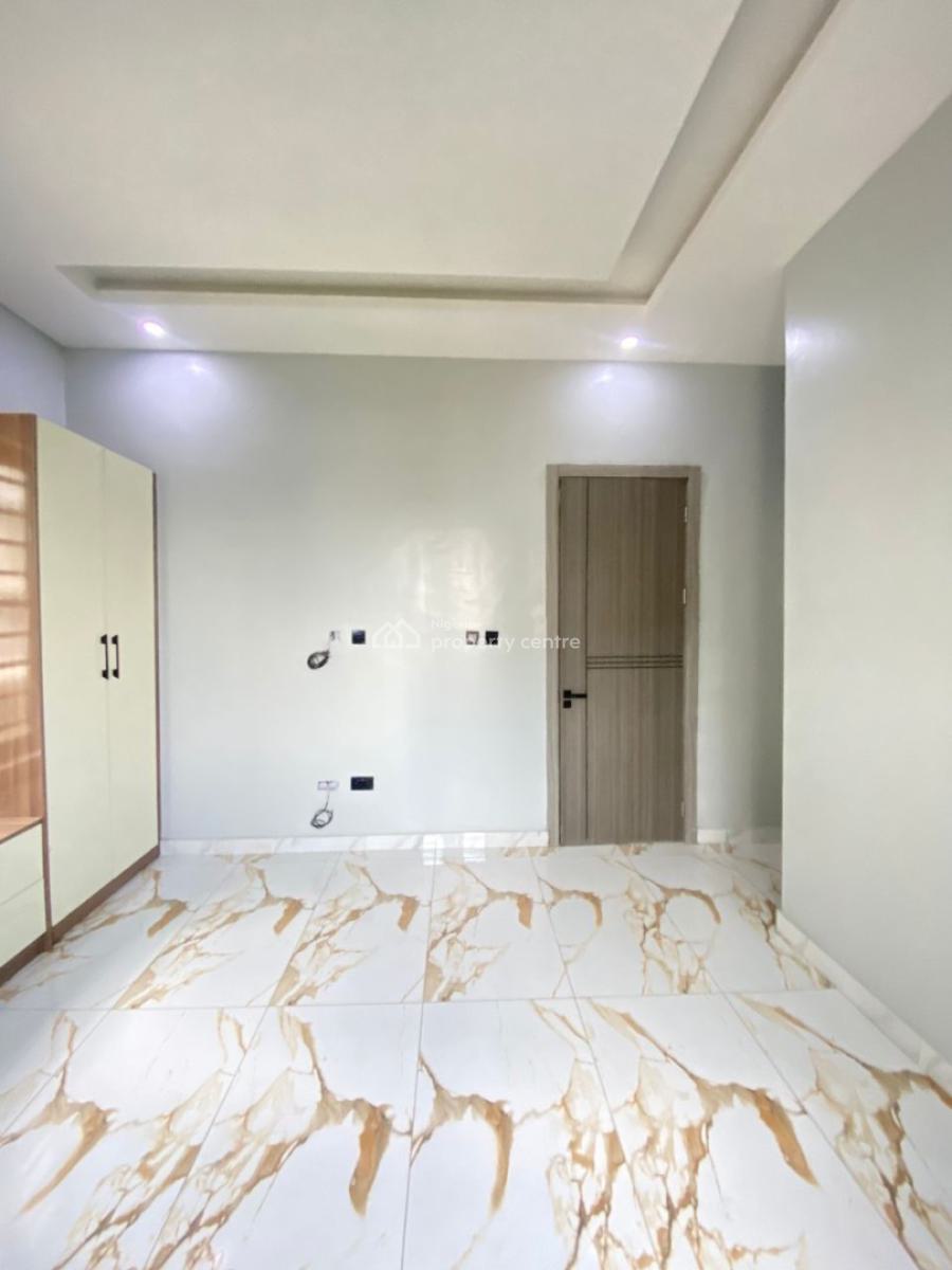 2 Bedroom, Off Freedom Way, Lekki, Lagos, Flat / Apartment for Rent