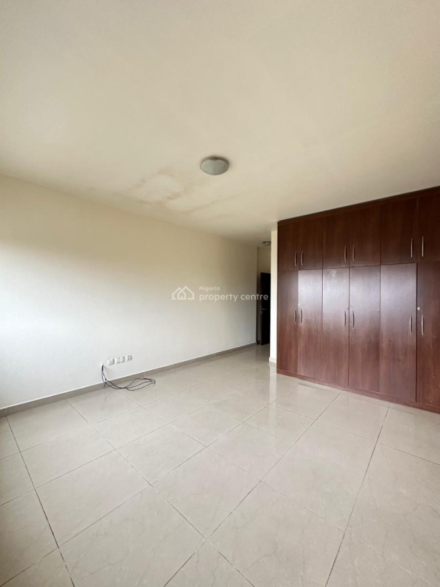 Lovely Built 3 Bedroom Apartment with Swimming Pool, Gym and Bq, Old Ikoyi, Ikoyi, Lagos, Block of Flats for Sale