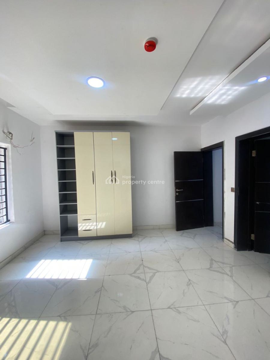 2 Bedroom Flat, Off Freedom Way, Lekki, Lagos, Flat / Apartment for Rent