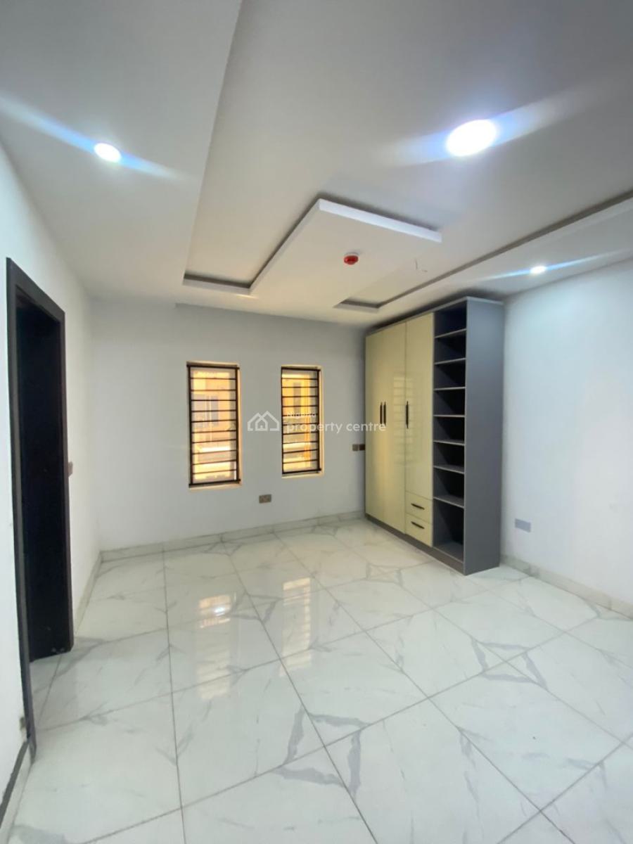 2 Bedroom Flat, Off Freedom Way, Lekki, Lagos, Flat / Apartment for Rent