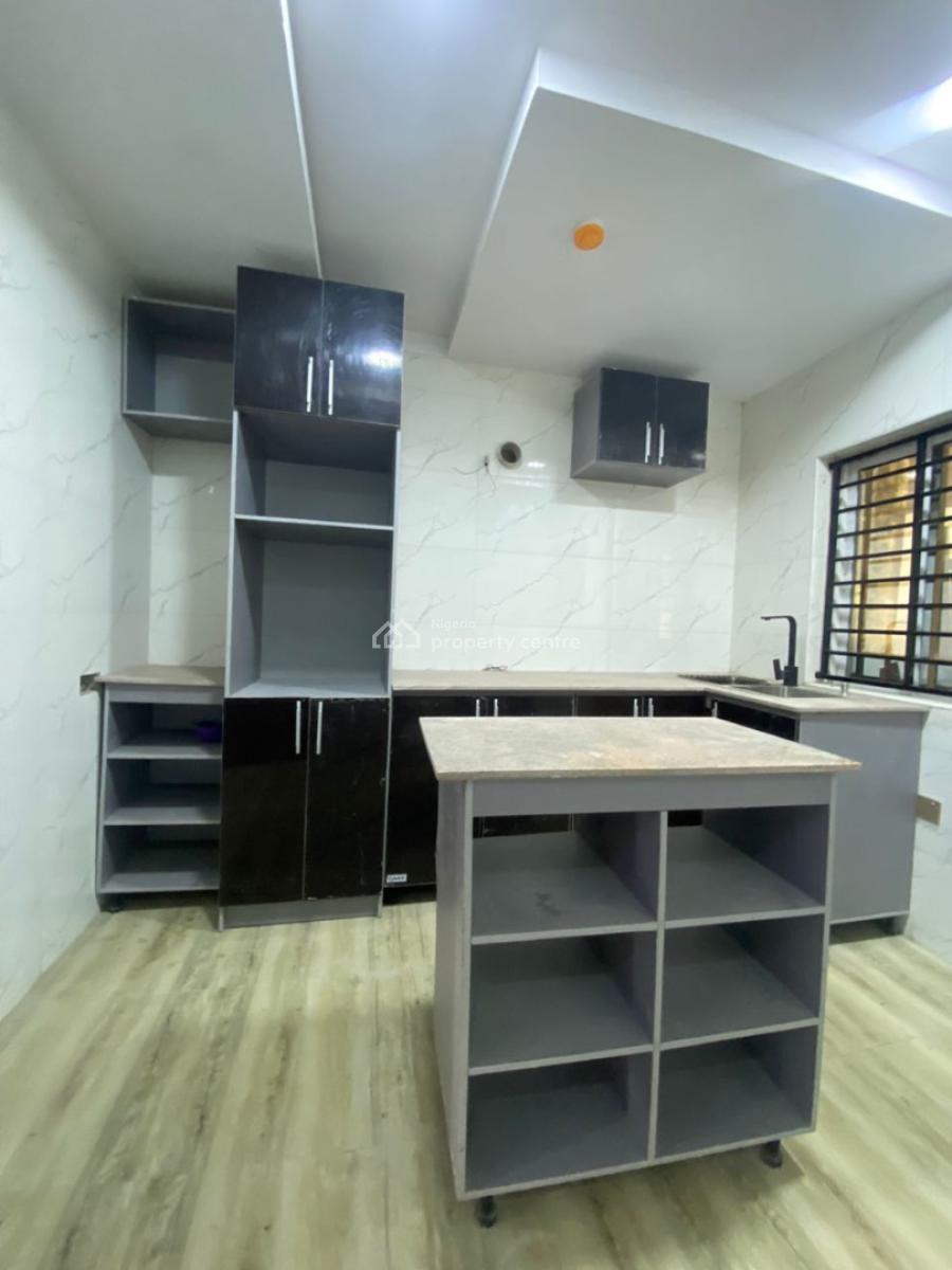 2 Bedroom Flat, Off Freedom Way, Lekki, Lagos, Flat / Apartment for Rent