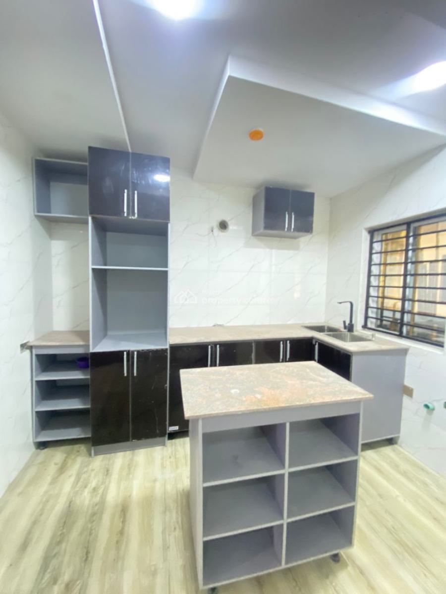 2 Bedroom Flat, Off Freedom Way, Lekki, Lagos, Flat / Apartment for Rent