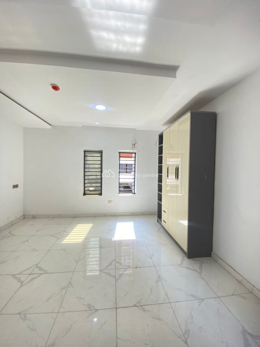 2 Bedroom Flat, Off Freedom Way, Lekki, Lagos, Flat / Apartment for Rent