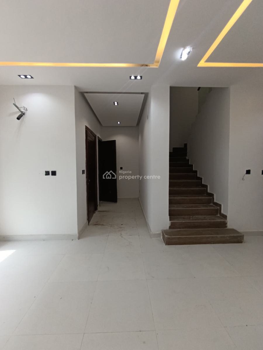 Luxury and Elegant Brand New with Pool and Gum, Off Freedom Way, Lekki Phase 1, Lekki, Lagos, House for Rent