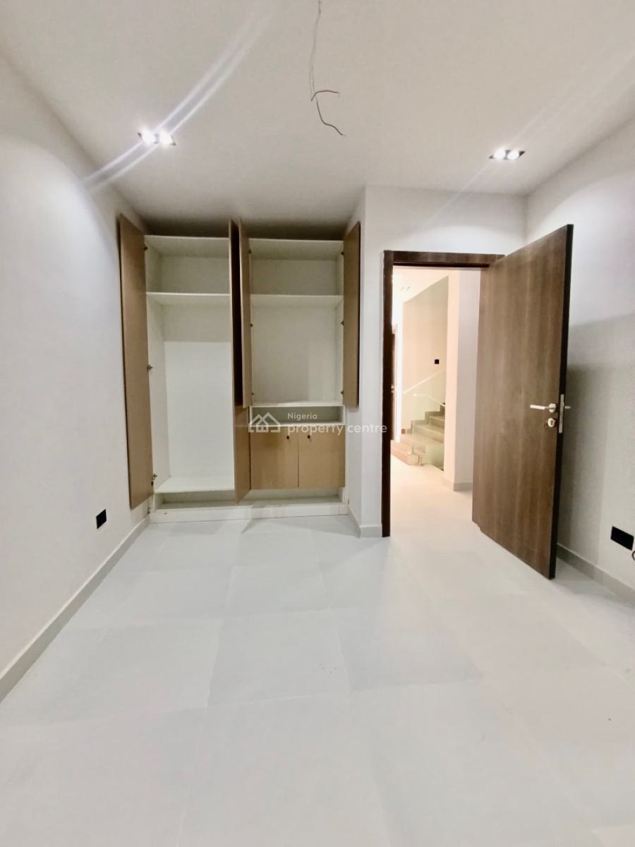 Luxury and Elegant Brand New with Pool and Gum, Off Freedom Way, Lekki Phase 1, Lekki, Lagos, House for Rent