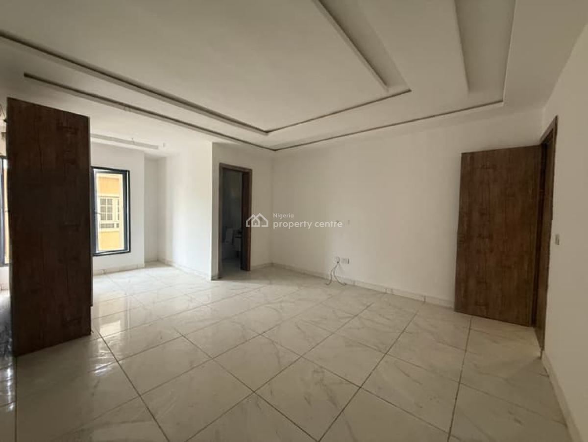 Fully Serviced and Beautifully Crafted 4 Bedroom Terrace, Right Side, Lekki Phase 1, Lekki, Lagos, Terraced Duplex for Sale