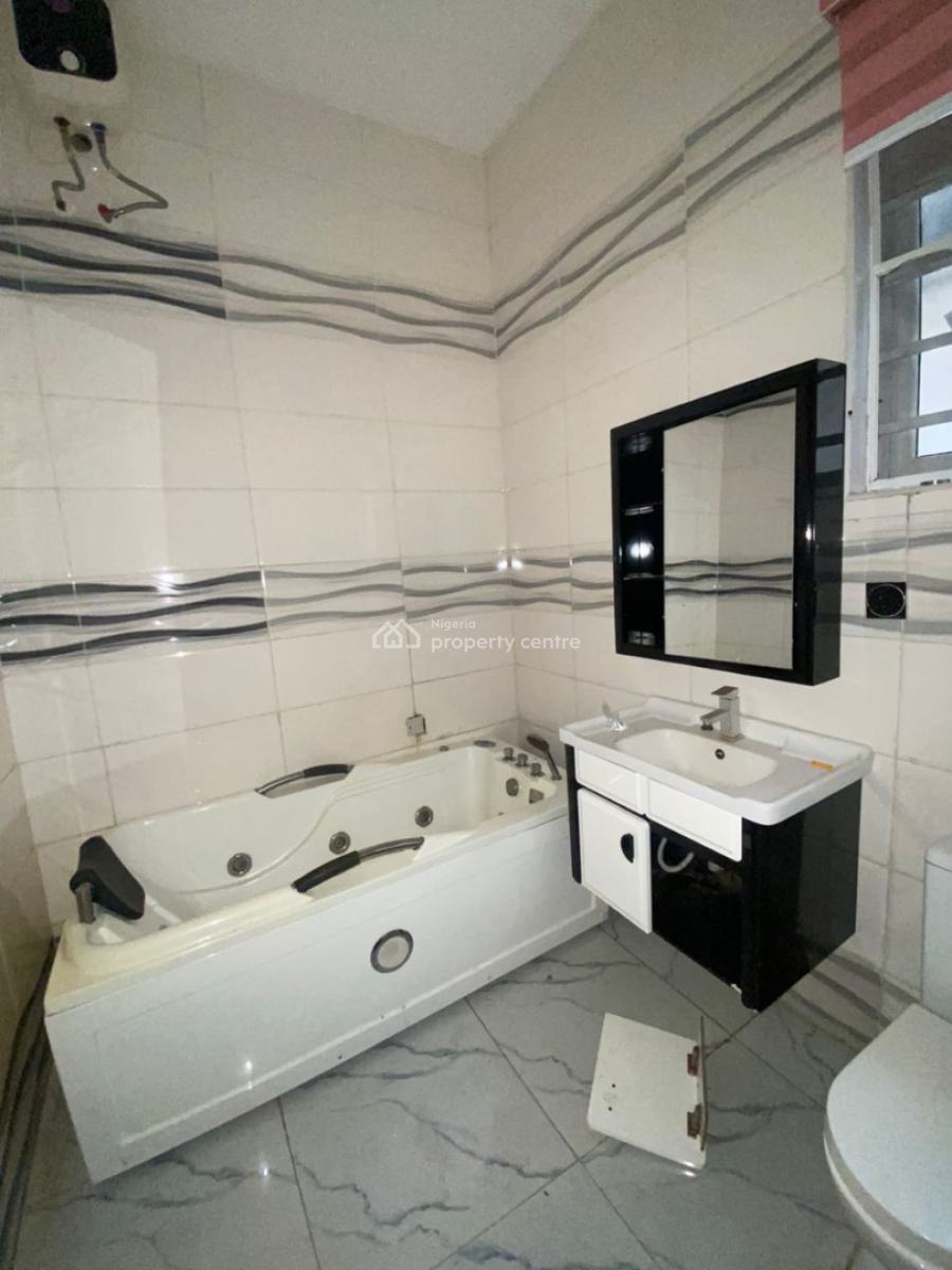 4 Bedroom, Osapa, Lekki, Lagos, Semi-detached Duplex for Rent
