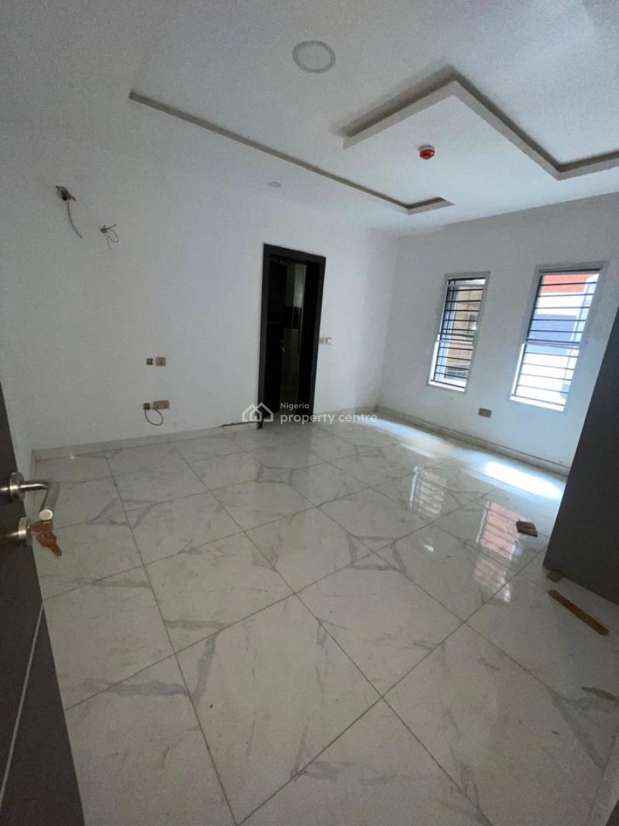 Newly Built & Fully Serviced 2bedroom Apartment with Bq, Lekki Phase 1, Lekki, Lagos, Flat / Apartment for Rent