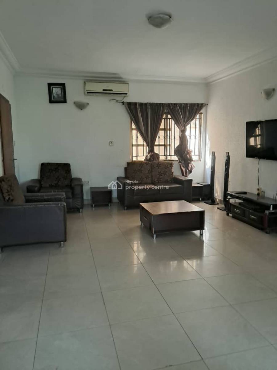 Shared 2br, Omole Phase 1, Ikeja, Lagos, Flat / Apartment for Rent