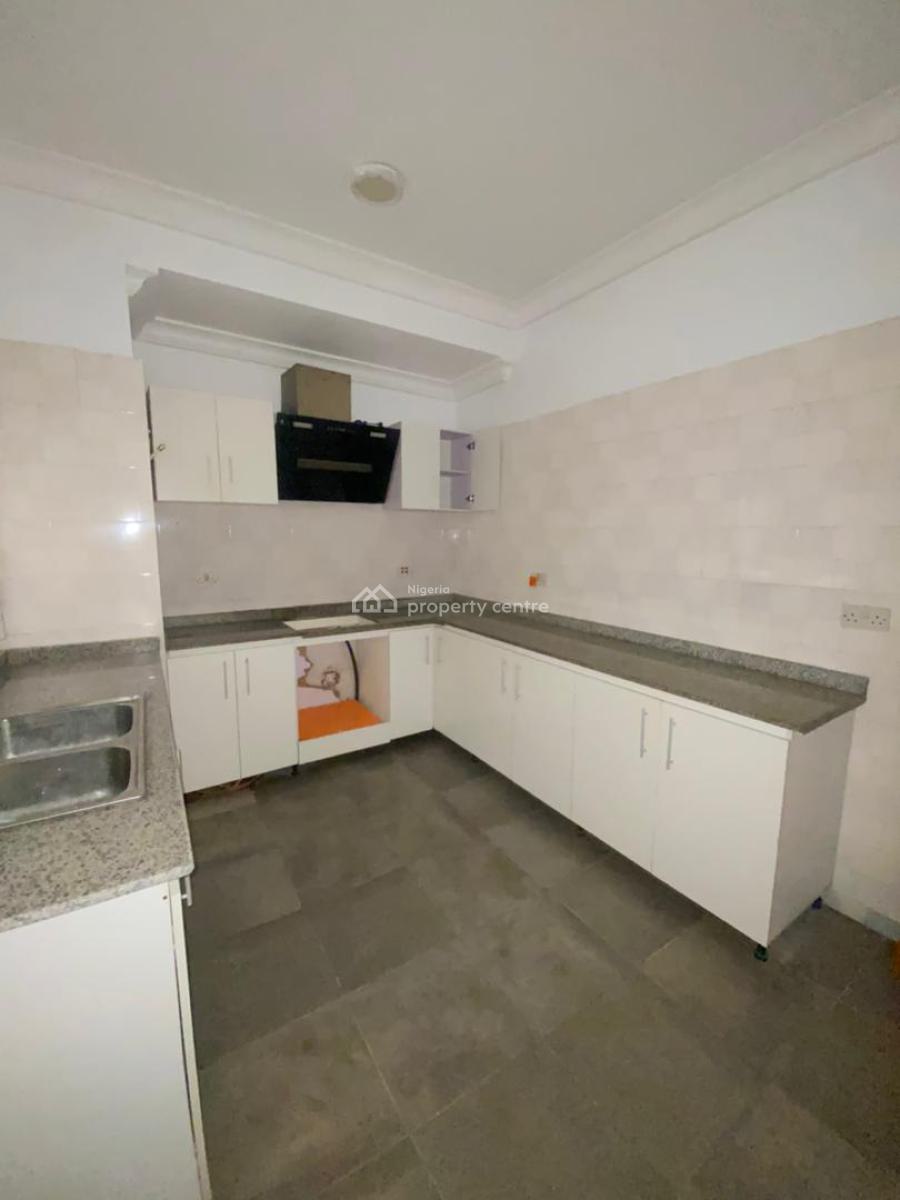 4 Bedroom, Osapa, Lekki, Lagos, Terraced Duplex for Rent