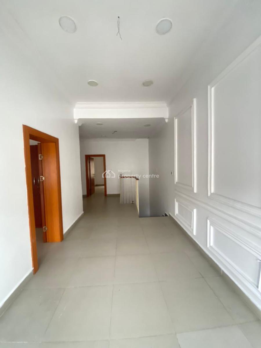 4 Bedroom, Osapa, Lekki, Lagos, Terraced Duplex for Rent