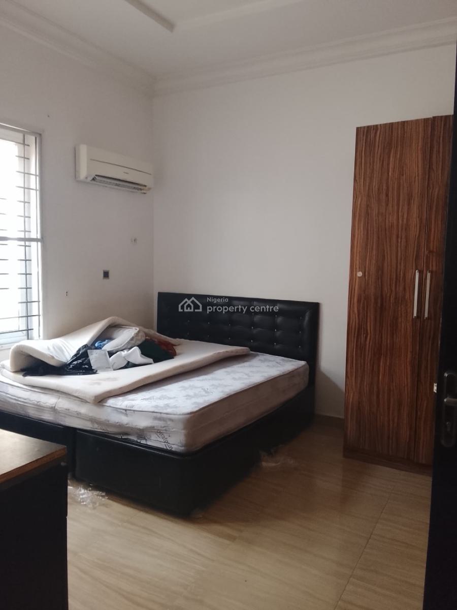 Exclusive Penthouse with Study Room and Pool, Lekki Phase 1, Lekki, Lagos, Detached Duplex for Rent