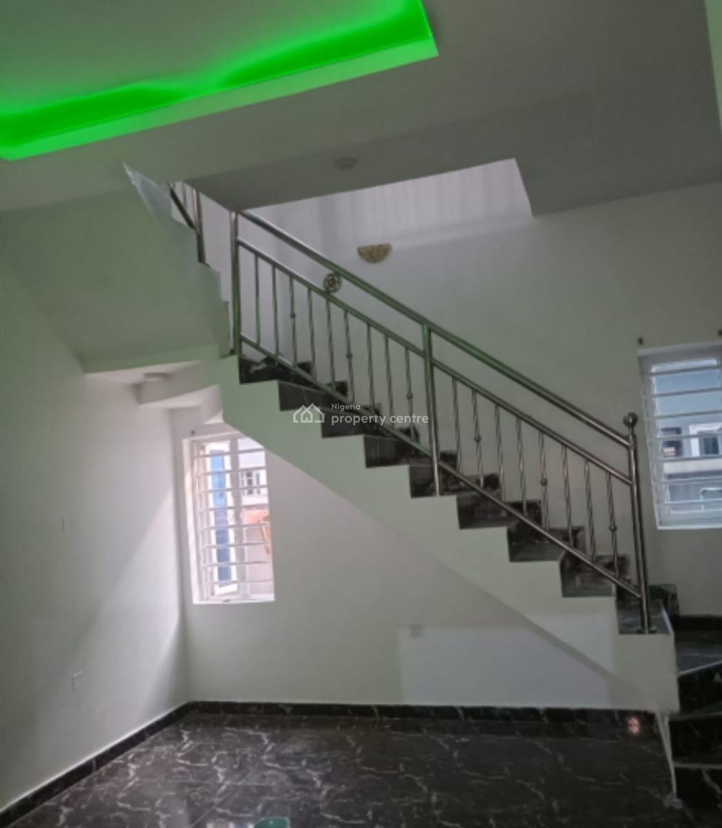 Clean 3 Bedroom Duplex in a Call to Access Estate, By Blenco,, Sangotedo, Ajah, Lagos, Terraced Duplex for Rent
