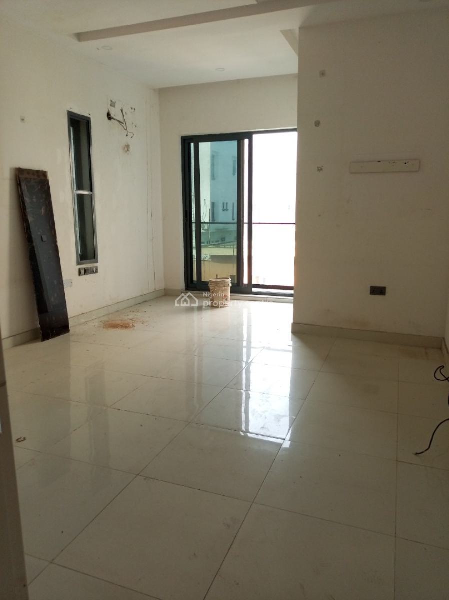 Sharp N Spacious 2bedroom with Bq 24hours Light First Floor, Interlocked, Serene and Secured Area, Ologolo, Lekki, Lagos, Flat / Apartment for Rent