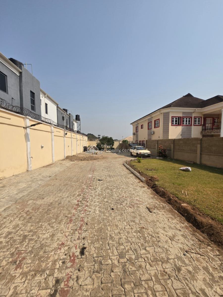 500 Sqm, Kolapo Ishola G.r.a, Ibadan, Ibadan, Oyo, Land for Sale