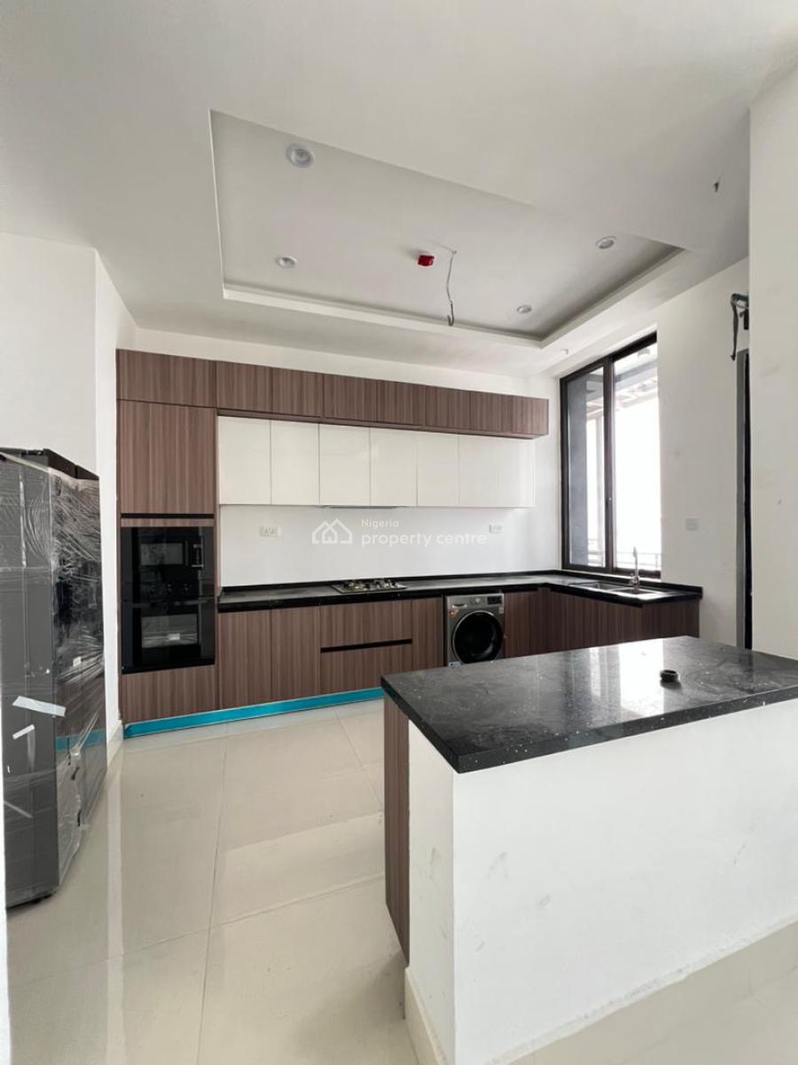Luxurious 3 Bedroom Apartment with Bq, Elevator, Gym and Pool, Lekki, Lekki Phase 1, Lekki, Lagos, Block of Flats for Sale