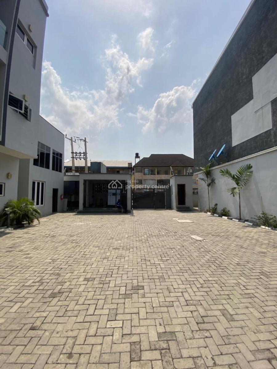 Luxurious 4 Bedroom Terrace Duplex with Bq, Ajah, Lekki Phase 2, Lekki, Lagos, Terraced Duplex for Rent