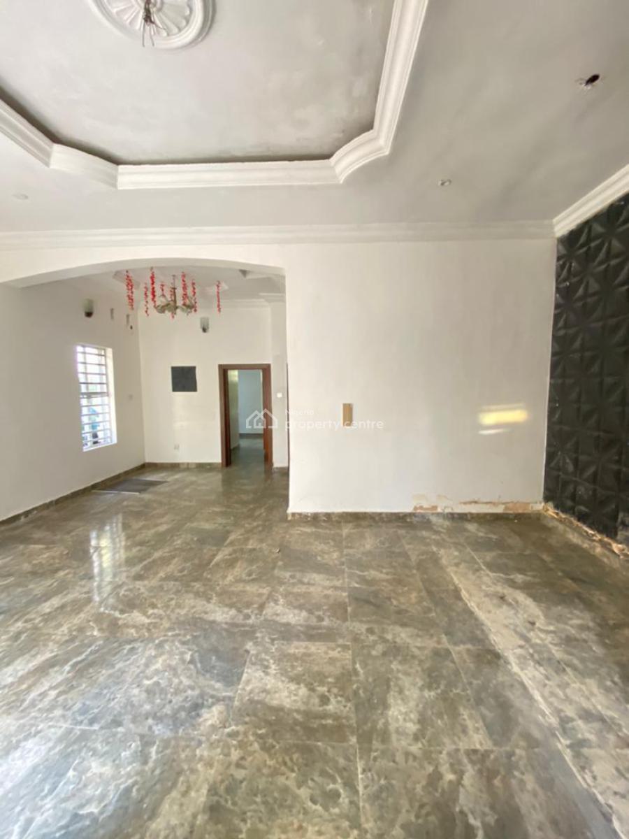 4 Bedroom, Ikota, Lekki, Lagos, Semi-detached Duplex for Rent